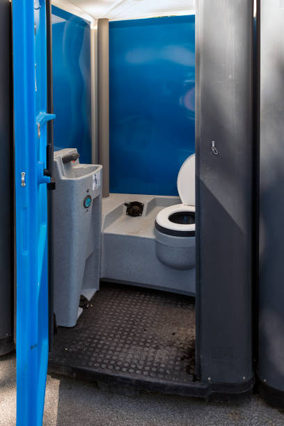 Best Porta potty delivery and setup  in Arnold, MO